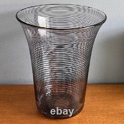 Vase Art déco vintage des années 1930 Stevens and Williams en verre fileté noir et transparent