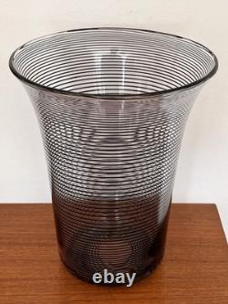 Vase Art déco vintage des années 1930 Stevens and Williams en verre fileté noir et transparent