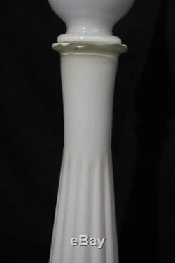 Vase Avec Flacon Décanté En Verre D'art Déco Blanc Et Blanc Côtelé, Italie, Italie