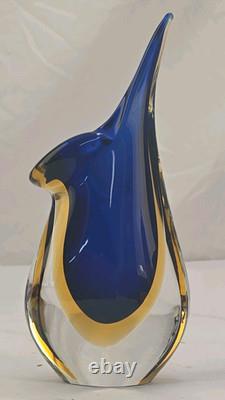 Vase Bec en verre Murano Sommerso signé Formia bleu et jaune, verre d’art italien