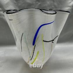 Vase Carmenzita en verre d'art signé Ulrica Hydman-Vallien 8 Kosta Boda 2000