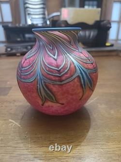 Vase Chypriote en Verre Artisanal Iridescent Daniel Lotton Vintage 1997