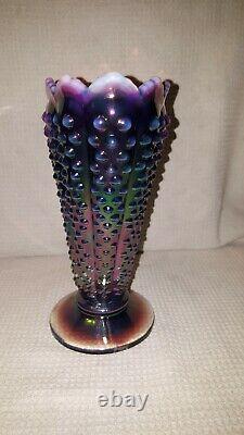 Vase De Ventilateur De Hobnail De Hobnail Opalescent De Prune De Verre D’art De Fenton