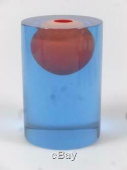 Vase En Verre D'art Tchèque Par Vizner Egg Vase Rouge Verre Bleu Sculptural Lourd