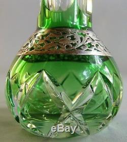 Vase En Verre Miniature Miniature À Superposition D'argent Moser Art Nouveau V. 1900 Cristal Taillé
