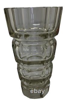 Vase En Verre Taille Claire En Cristal Art Déco Par Moser Tchèque Bohème Visage