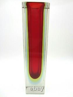 Vase Géométrique De Bloc De Murano Faceted Bleu Rouge Et Verre Vert Rougeoyant D’art De Sommerso