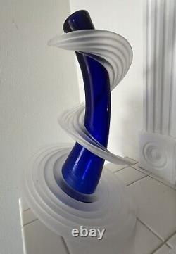 Vase Heechee rare en verre chaud signé Vitrix 2002 des Studios Hot Glass en bleu cobalt