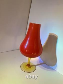 Vase Tulipe Empoli des années 60 en verre multicouche réagissant aux UV