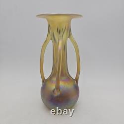 Vase à anse en verre d’art Igor Muller Studio, design irisé moucheté