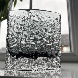 Vase à clous en étain Whitefriars 9685