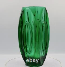 Vase balle tchèque en verre d’art du milieu du siècle, vert, Rosice, Rudolf Schrötter