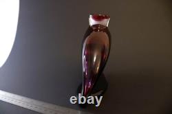 Vase bouteille en verre d’art de studio signé Steve Lindars, améthyste violet sculptural