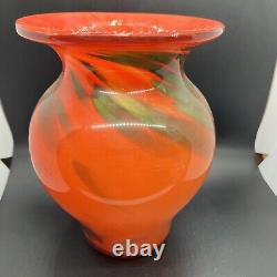 Vase d'art orange vert avec éclats dorés en verre d'art vintage