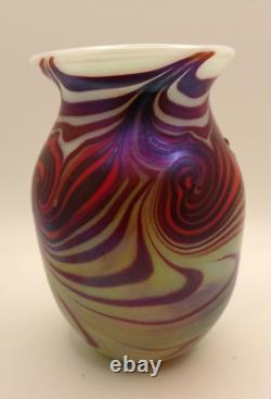 Vase de cabinet en verre d'art miniature iridescent Nuit étoilée