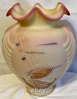 Vase de rêve de mer birmane en verre d'art Fenton Édition limitée 1995 375/790