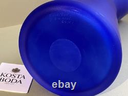 Vase design sablier Stromboli de Kosta Boda par Gunnel Sahlin 1994