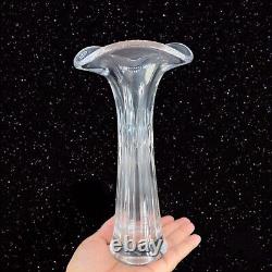 Vase en cristal clair Waterford plombé avec des volants en style ballet, marqué et étiqueté comme vintage
