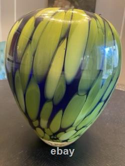 Vase en cristal en verre art soufflé à la main vintage large en bleu cobalt et vert/jaune