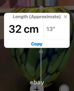 Vase en cristal en verre art soufflé à la main vintage large en bleu cobalt et vert/jaune