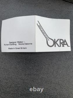 Vase en porcelaine blanche irisée Orchidée blanche édition limitée Okra 1986