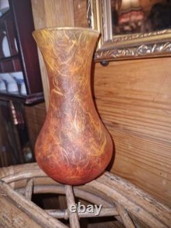 Vase en soie et paille avec effet de feu vintage des années 2000, art anglais