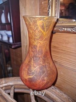 Vase en soie et paille avec effet de feu vintage des années 2000, art anglais