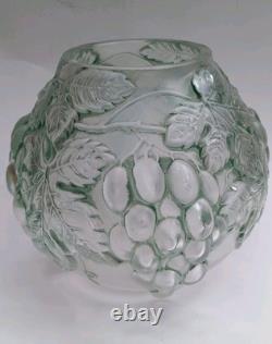 Vase en verre Barolac Art Déco Josef Inwald Raisin & Vigne Patine verte vers les années 1930