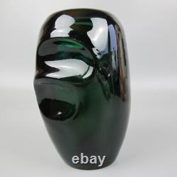 Vase en verre Beranek de Skrdlovice. Art studio bohémien tchèque. Vintage. Vert. 6,25