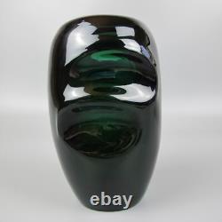 Vase en verre Beranek de Skrdlovice. Art studio bohémien tchèque. Vintage. Vert. 6,25