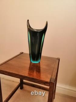 Vase en verre Sommerso tri-couleur Murano années 1970 pièce d'art 26 cm Flavio