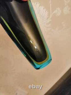 Vase en verre Sommerso tri-couleur Murano années 1970 pièce d'art 26 cm Flavio