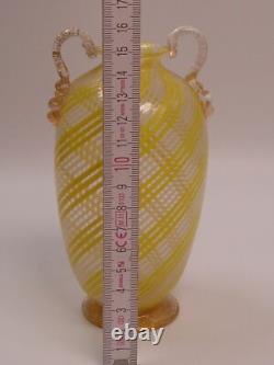 Vase en verre Toso Brothers Murano décor fil jaune-blanc 1960/70 art en verre Italie