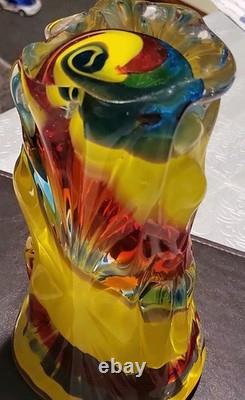 Vase en verre. Vase en verre multicolore japonais Iwatsu Hineri. Trou rare. Bon état.