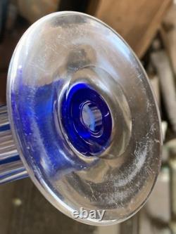 Vase en verre à superposition bleue Kenilworth en cristal taillé Walsh Art Déco vers 1930