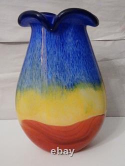 Vase en verre art à rayures arc-en-ciel italiennes rouge, jaune et bleu en verre épais