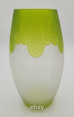 Vase en verre art déco français gravé en camée 1436