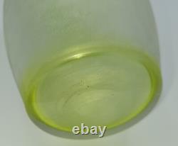 Vase en verre art déco français gravé en camée 1436