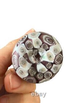 Vase en verre art miniature millefiori de Murano antique