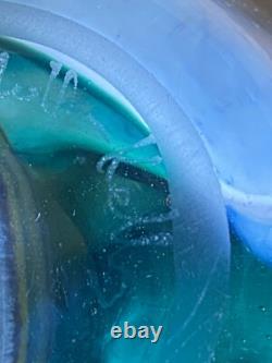 Vase en verre art signé marbré lourd vert