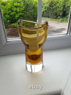 Vase en verre art sommerso Topaze Harrachov vintage tchèque par Milan Metelak vers 1960