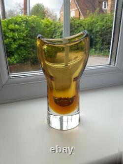 Vase en verre art sommerso Topaze Harrachov vintage tchèque par Milan Metelak vers 1960