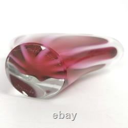 Vase en verre artistique Flygsfors Coquille rose et blanc signé et daté 1956 Suède rare