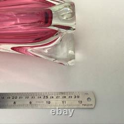 Vase en verre artistique Ruby Pink de Josef Hospodka pour Chribska, beau et grand