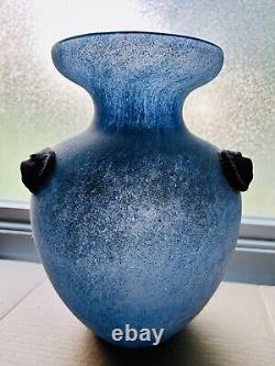 Vase en verre artistique Seguso Murano bleu pâle 'Scavo' avec prunts appliqués 10 x 7 C-1960's