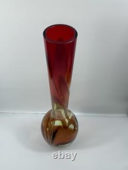 Vase en verre artistique Waterford Evolution 24 rouge ambre tourbillonnant, grand décor moderne en cristal