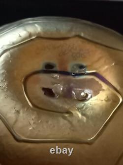 Vase en verre artistique à plumes tirées, daté et signé Donald Carlson, irisé, RARE