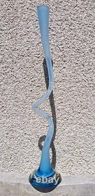 Vase en verre artistique bleu clair très haut avec tire-bouchon de 71 cm/28 pouces de hauteur