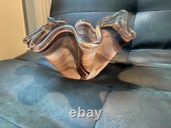 Vase en verre artistique de grande taille du milieu du siècle / pièce maîtresse, marron et blanc, magnifique