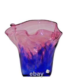 Vase en verre artistique décoratif étonnant Steninge Slott Suède, dégradé de rouge à bleu, 17 cm